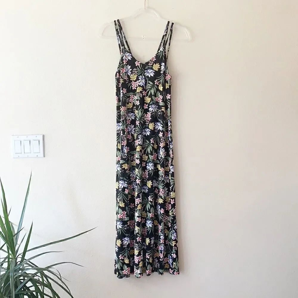 Pull & Bear Floral Maxi Dress